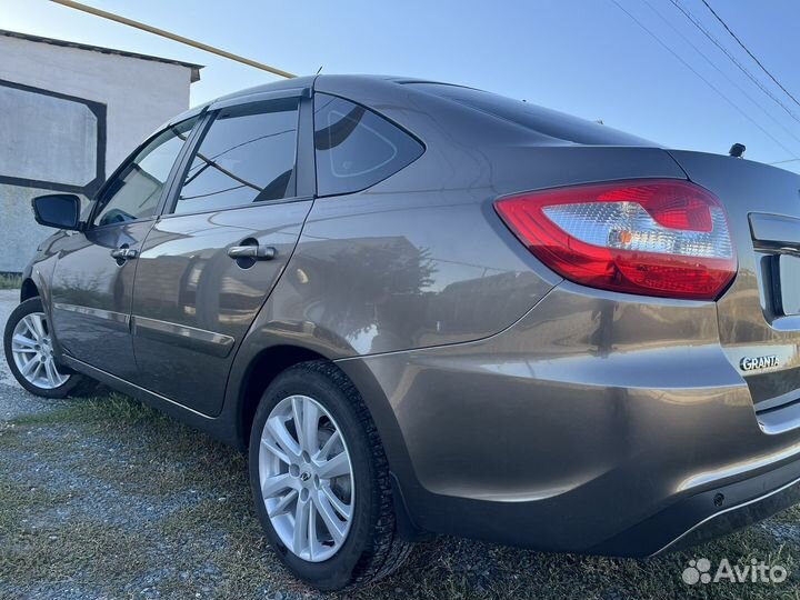 LADA Granta 1.6 МТ, 2019, 36 500 км