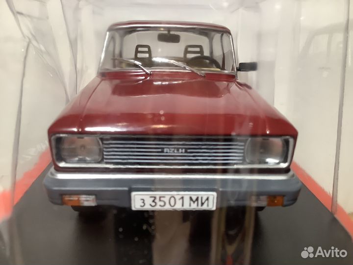 Модель автомобиля Москвич-2140SL 1:24 Ашет