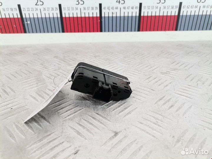 Кнопка обогрева лобового стекла Ford Focus 3 2014