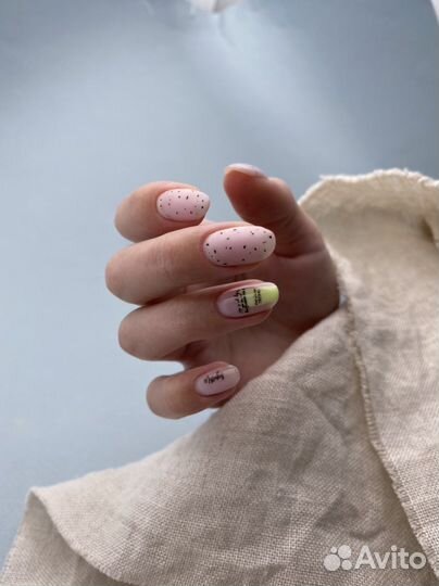 Нужны модели на маникюр и педикюр