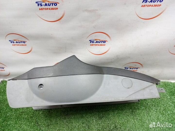 Консоль между сидений Chevrolet Lacetti хетчбек