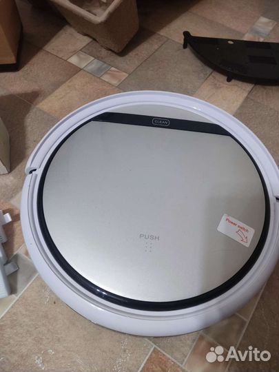 Робот пылесос ilife v50