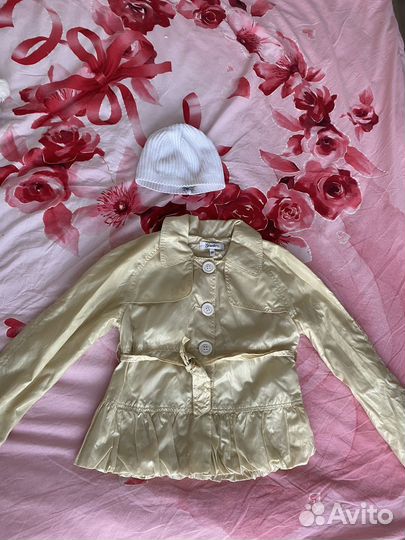 Ветровка и шапка гуливер