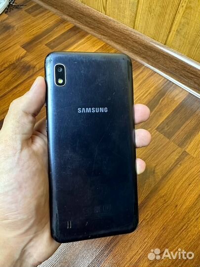 Самсунг А10 32гб