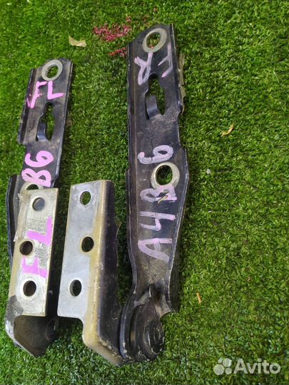 Петли капота Audi A4 B6