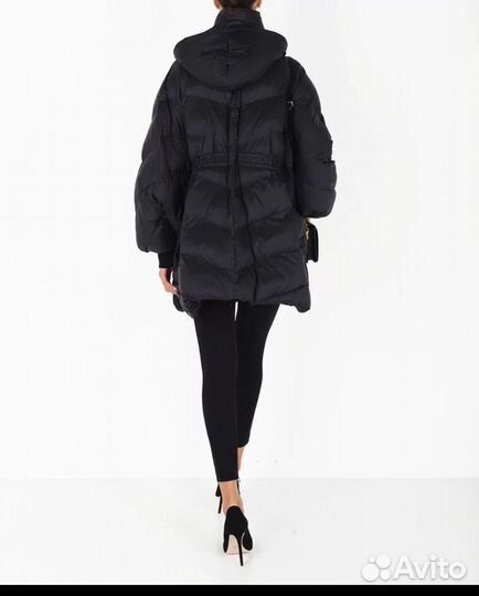 Новый шикарный пуховик Pinko оригинал