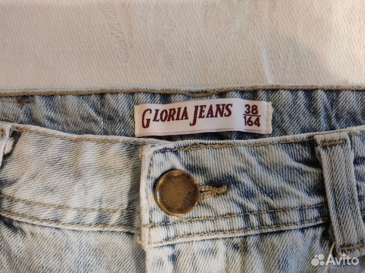 Новые женские шорты с вышивкой Gloria Jeans