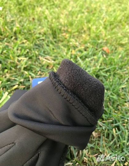 Перчатки The North Face