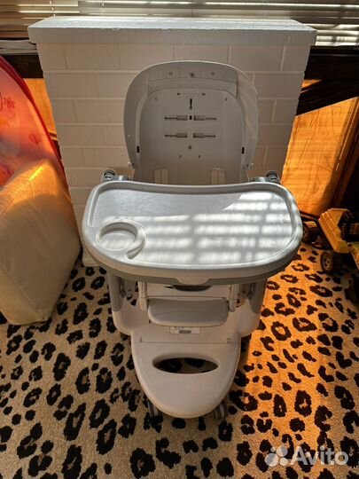 Стул для кормления