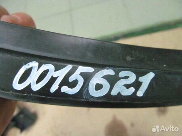 Бампер передний Volkswagen Golf 5 2004-2009