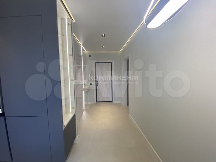 2-к. квартира, 51 м², 8/10 эт.