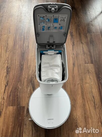 Робот пылесос