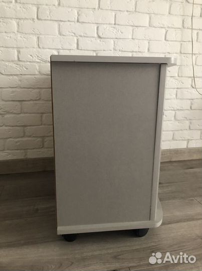 Тумба под телевизор