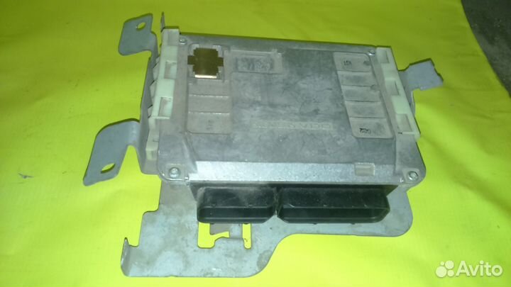 06A906033GL Блок управления двигателем Volkswagen