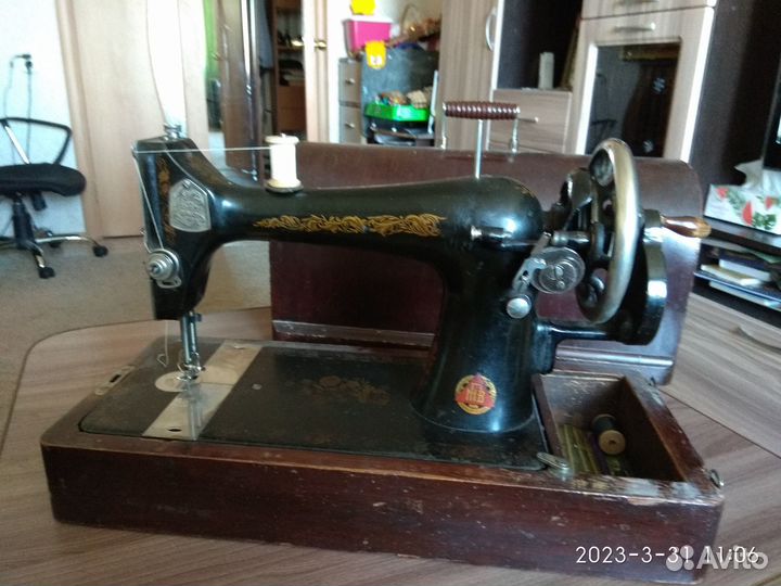 Швейная машинка бу