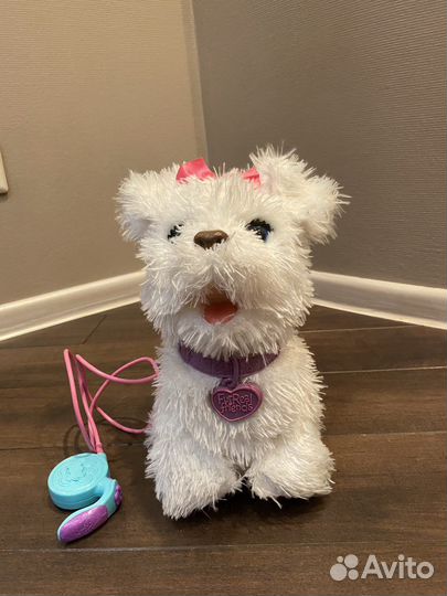 Интерактивная собака на поводке furreal friends