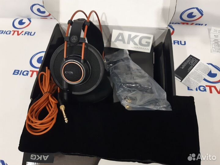 AKG K712PRO Витрина