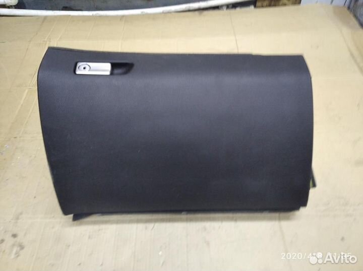 Бардачок w166 GLE-class 276.955 2017