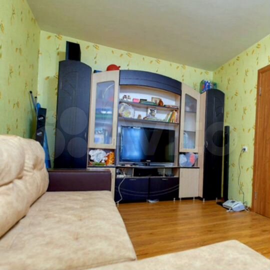 2-к. квартира, 51 м², 1/10 эт.