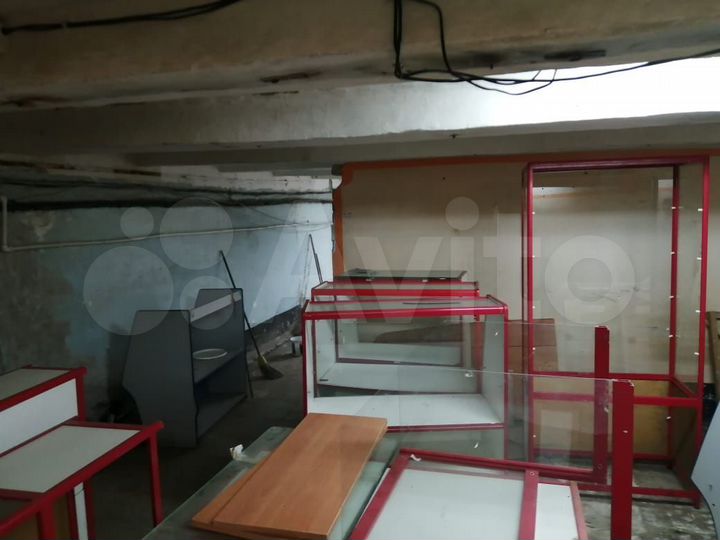 Помещение 300 м²