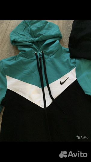 Спортивная кофта