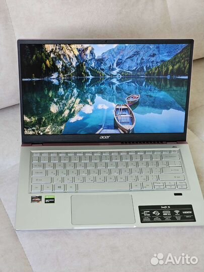 Ультрабук Acer Swift X 1.5 Тб. Розовый