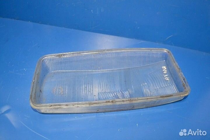 Стекло фары, правое renault trucks Premium (01.96)
