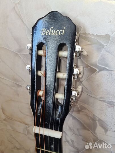 Классическая гитара Belucci