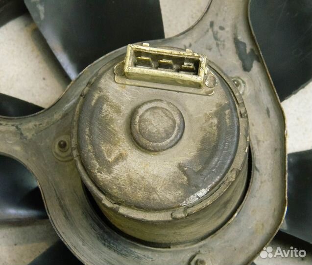 Вентилятор охлаждения Audi 80 B3