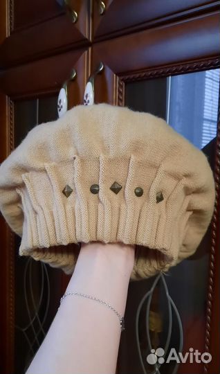 Берет женский