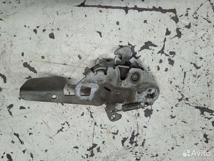 Замок капота Peugeot 306 Пежо 306