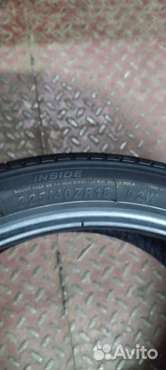 Roadcruza RA710 225/40 R18 92W