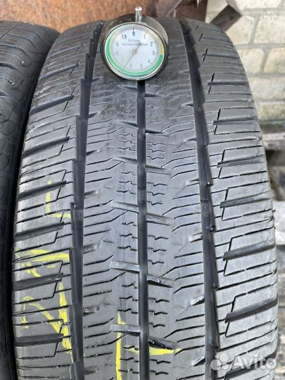 Continental VanContact 4Season 215/65 R16C