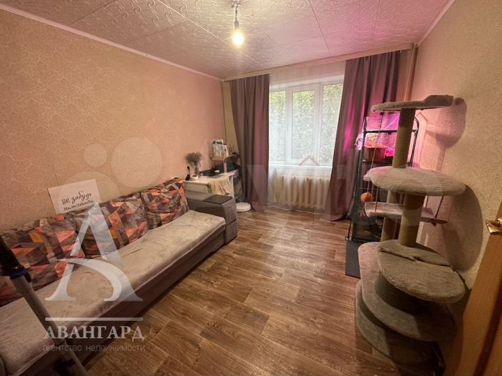 2-к. квартира, 43 м², 2/9 эт.