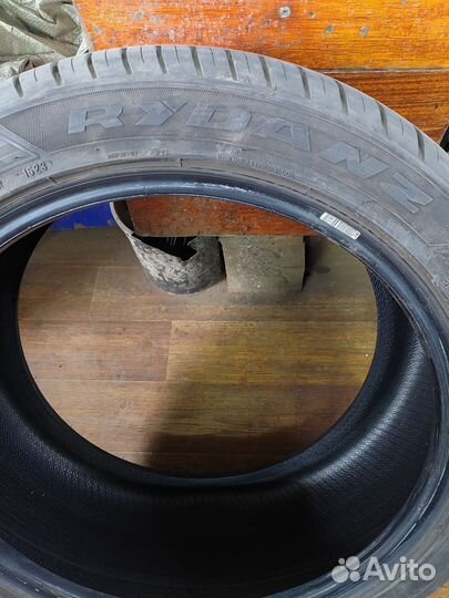 Rydanz Roadster R02 235/45 R18 98W