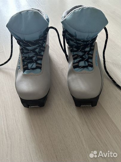 Лыжные ботинки trek