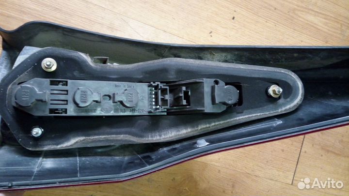 Задний левый фонарь Рено меган 2 универсал.до рест