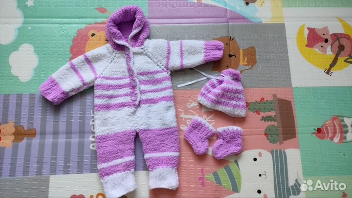 Комплект вязаный