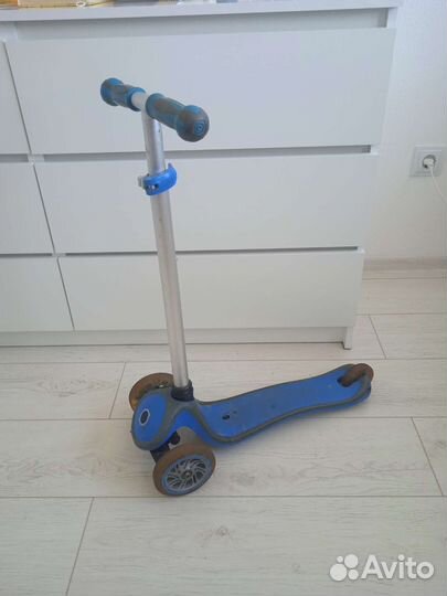 Самокат трехколесный globber