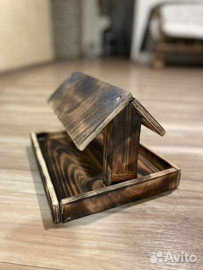 Кормушка для птичек