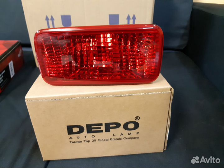 Фонарь противотуманный в задний бампер Lancer 9