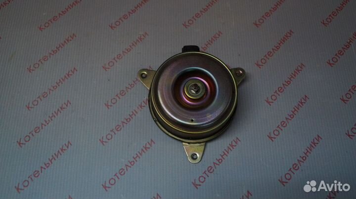 Nissan 21487-CL80A Моторчик вентилятора