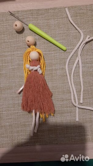 Куколки кисточки