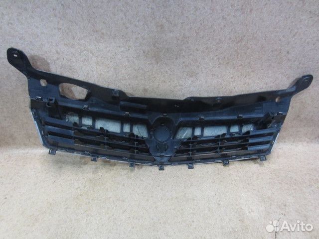 Решетка радиатора Опель Астра H