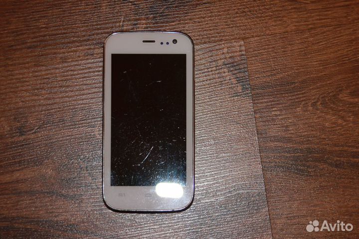 Телефон Explay Golf