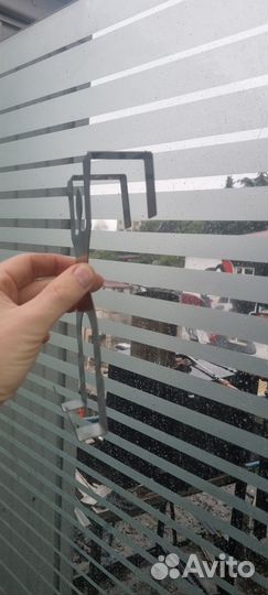 Вешалка на дверь