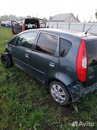 Подрамник Mitsubishi Colt