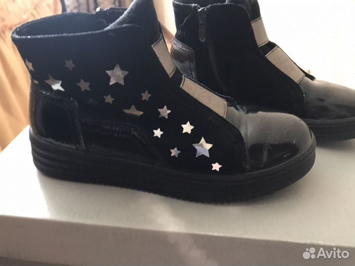 Ботинки для девочки