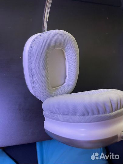 Беспроводные наушники hoco