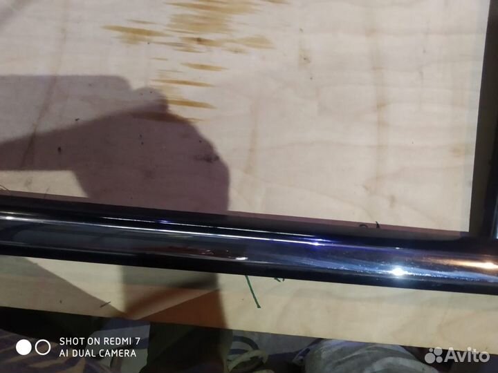 Молдинг стекла задней двери escalade и tahoe